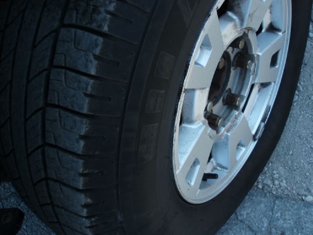 2006 Chevrolet Colorado SL V6 Looks Great