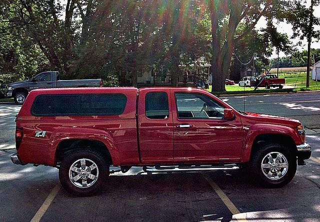 2011 Chevrolet Colorado Shuttle Bus