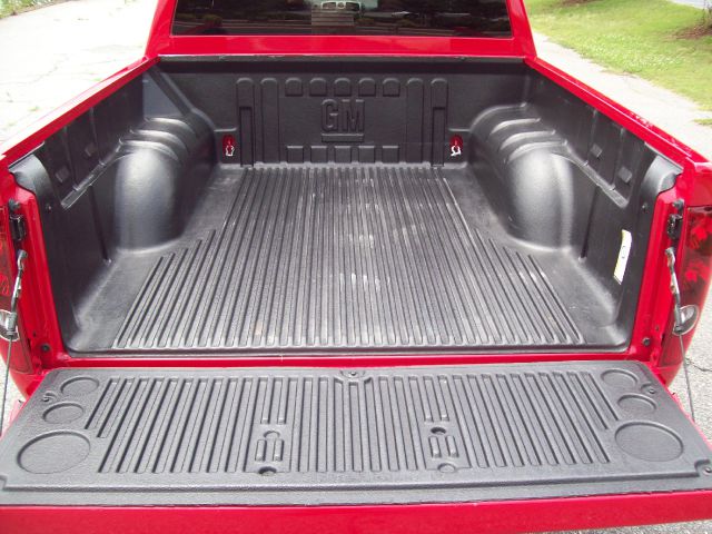 2011 Chevrolet Colorado 2DR REG 135wb DRW 4W