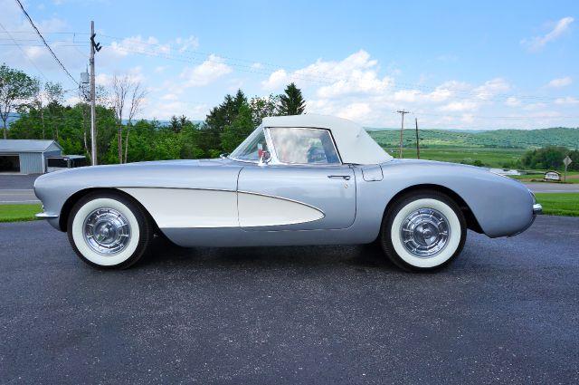 1957 Chevrolet Corvette Supercrew FX4 Offrd 4X4