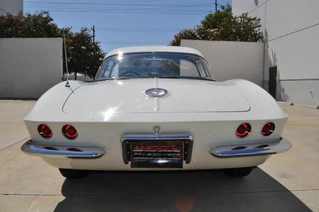 1961 Chevrolet Corvette Sle1- 4x4