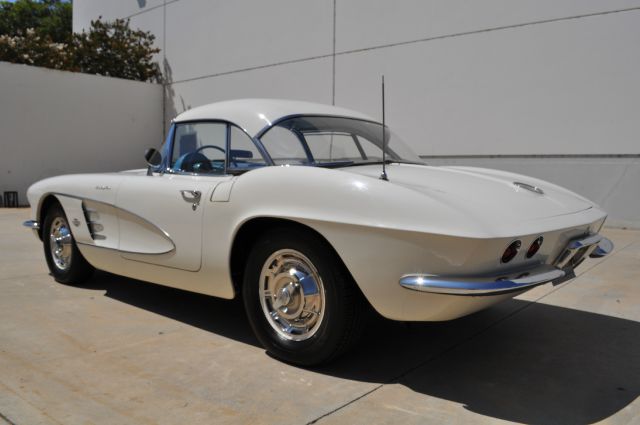 1961 Chevrolet Corvette Sle1- 4x4