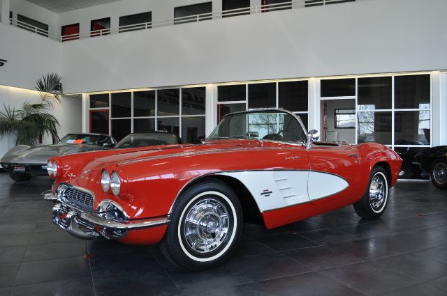 1961 Chevrolet Corvette Sle1- 4x4