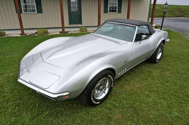 1969 Chevrolet Corvette Convertible 6 Speed Convertible
