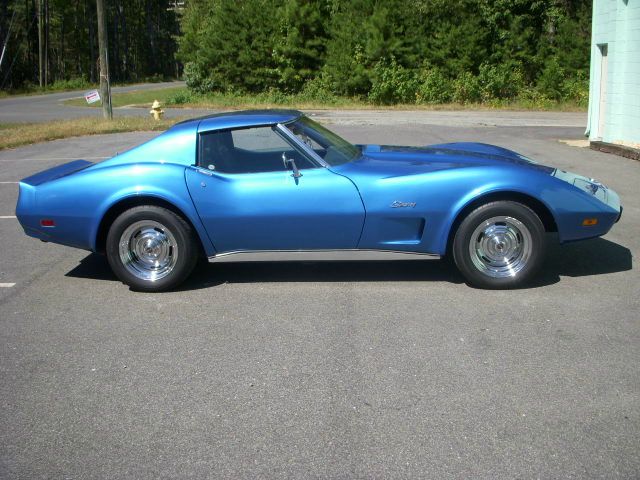 1975 Chevrolet Corvette GT Coupe Premium