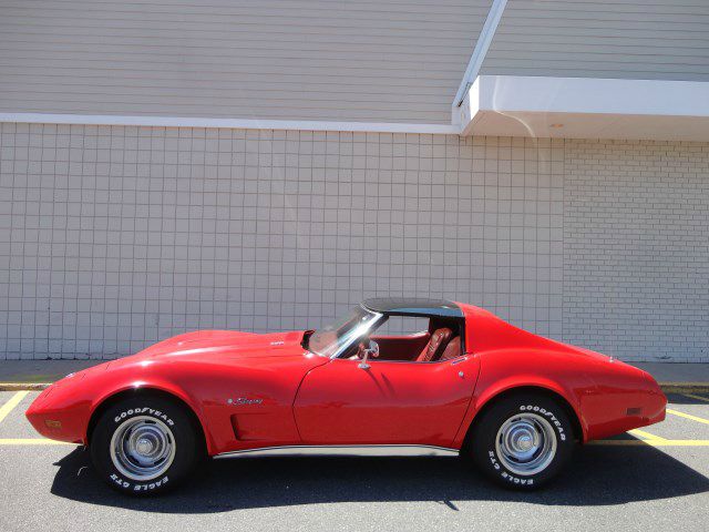 1976 Chevrolet Corvette 4DR FWD GLS 2.7