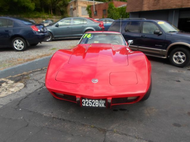 1976 Chevrolet Corvette 4WD 4DR Sport Utility