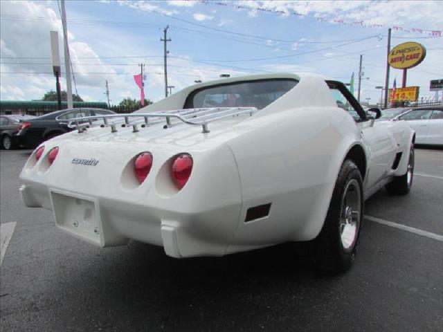 1977 Chevrolet Corvette 2WD Premium Special Edition