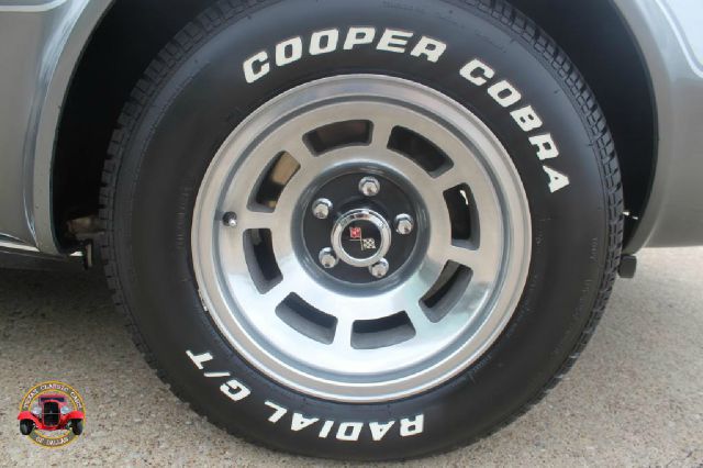 1978 Chevrolet Corvette Hatchback 4D