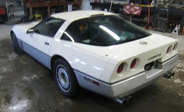 1986 Chevrolet Corvette AWD 4dr LT W/1lt