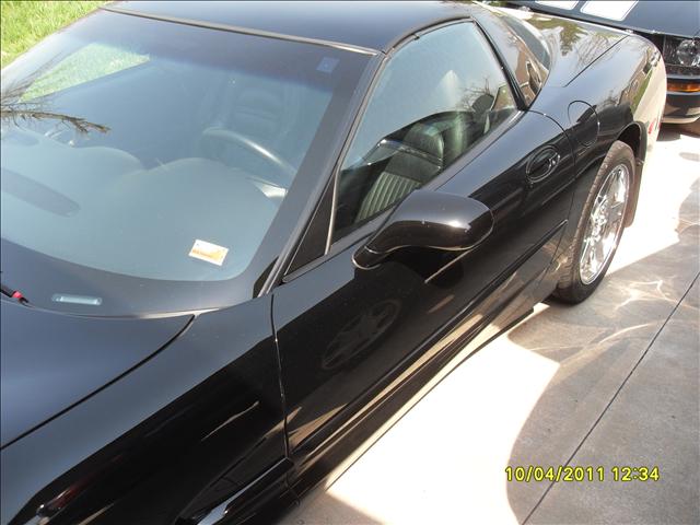 1998 Chevrolet Corvette 2DR BASE