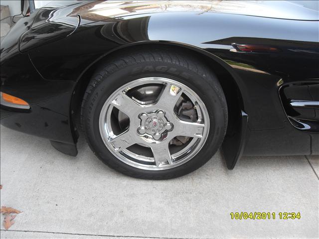 1998 Chevrolet Corvette 2DR BASE