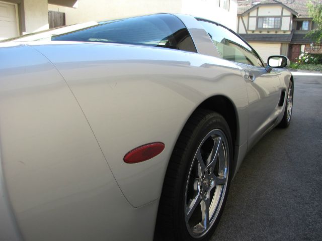 1998 Chevrolet Corvette 29