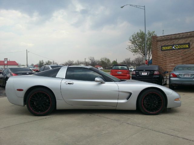 1998 Chevrolet Corvette 2005.5 2.0T Quattro Automanual
