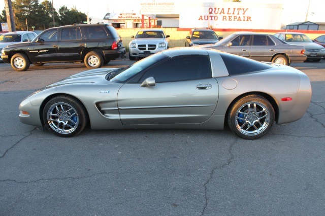 1999 Chevrolet Corvette GT Premium