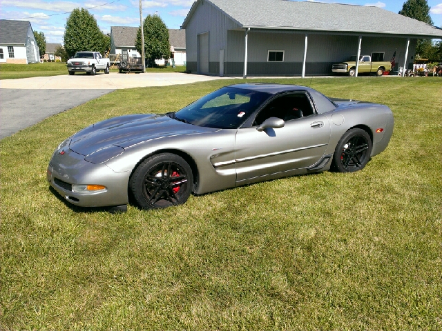 1999 Chevrolet Corvette 2WD Premium Special Edition
