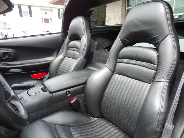 2000 Chevrolet Corvette GT Premium