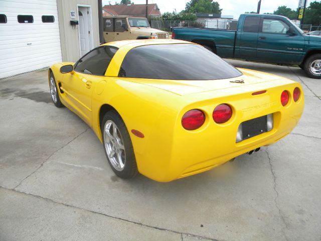 2001 Chevrolet Corvette GT Premium