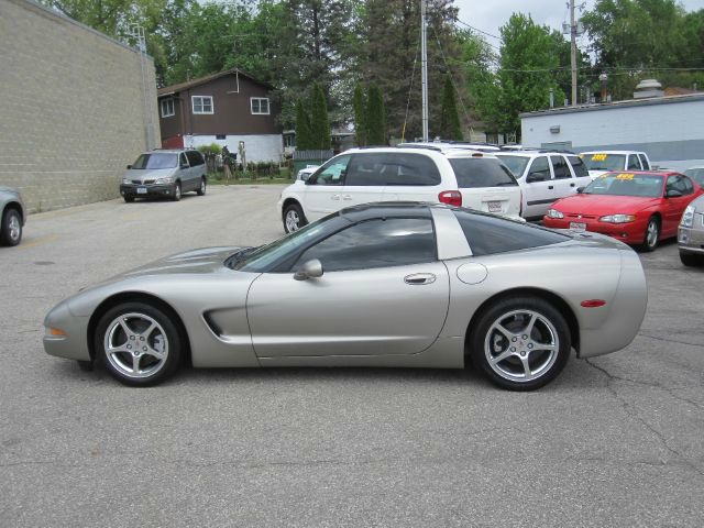 2001 Chevrolet Corvette GT Premium
