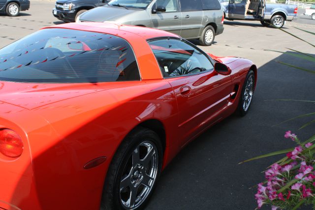 2002 Chevrolet Corvette GT Premium
