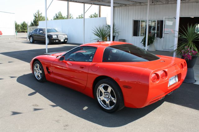 2002 Chevrolet Corvette GT Premium