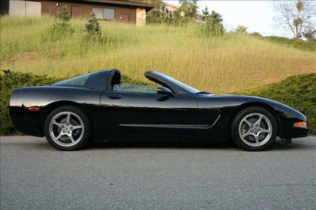 2002 Chevrolet Corvette GT Premium