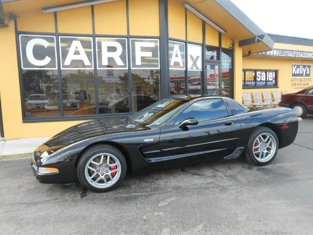 2002 Chevrolet Corvette R/T Sport Utility 4D