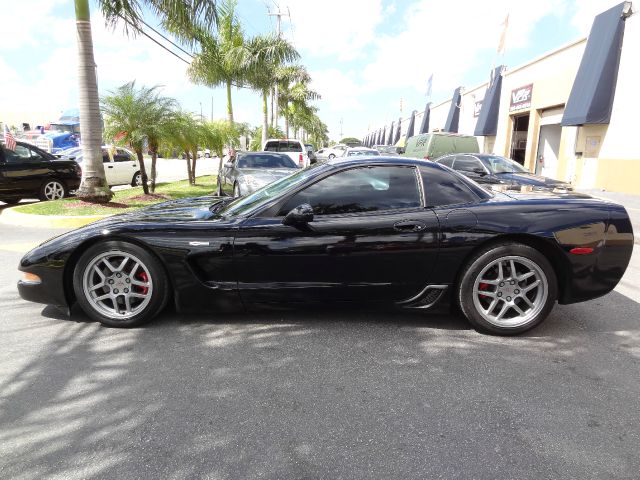 2002 Chevrolet Corvette R/T Sport Utility 4D