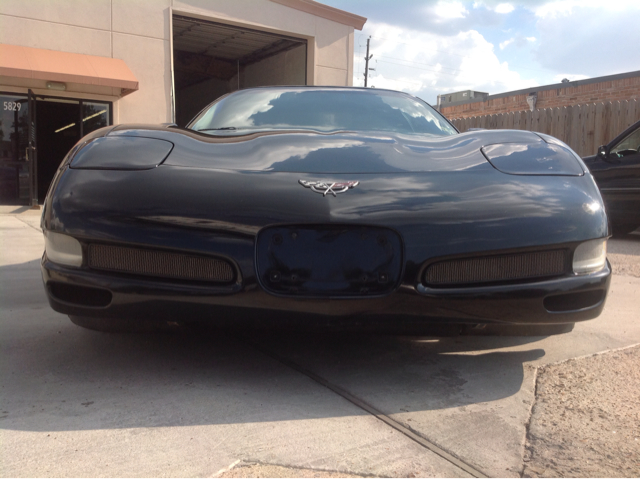 2003 Chevrolet Corvette R/T Sport Utility 4D
