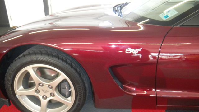 2003 Chevrolet Corvette LTZ 4WD W/sunroof