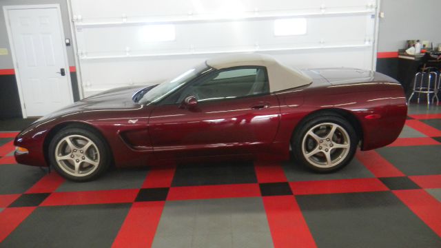 2003 Chevrolet Corvette LTZ 4WD W/sunroof