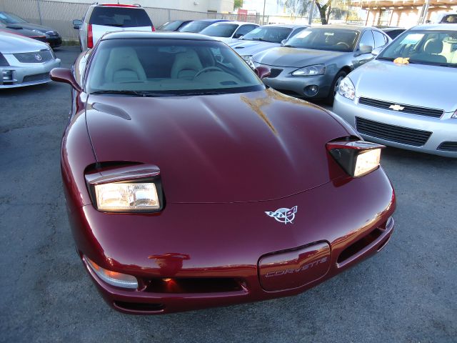2003 Chevrolet Corvette Base