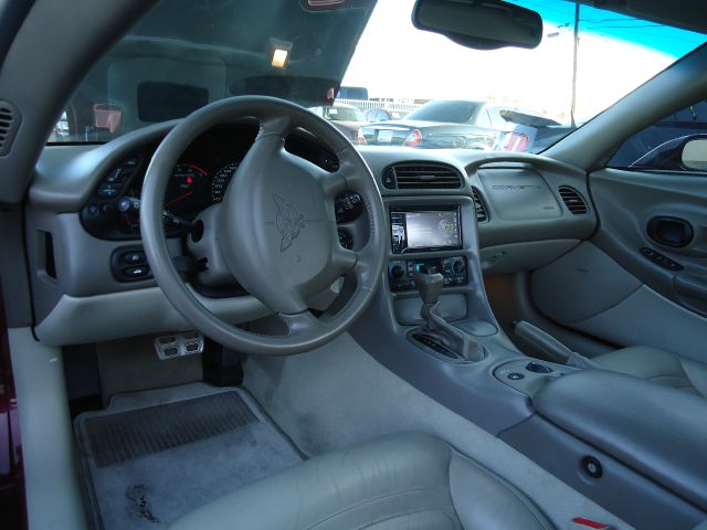 2003 Chevrolet Corvette Base