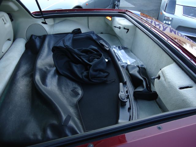 2003 Chevrolet Corvette Base