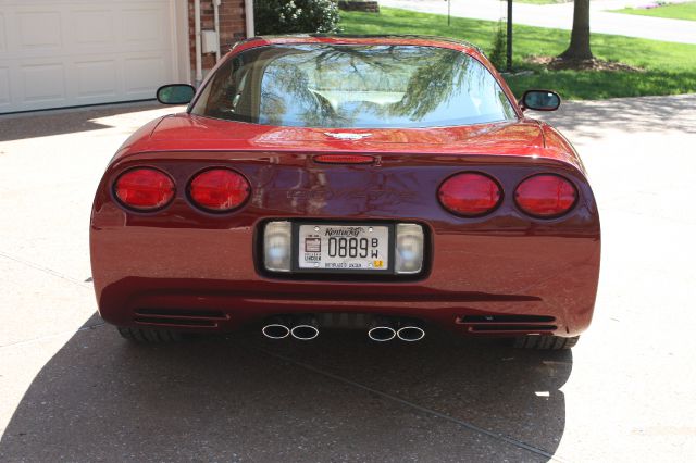2003 Chevrolet Corvette XLT X-cab 4X4