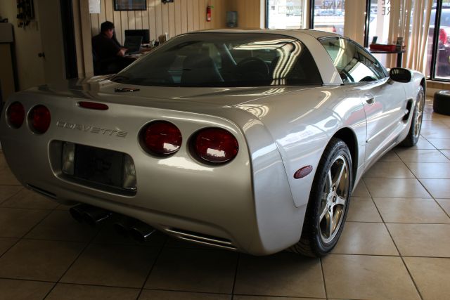 2004 Chevrolet Corvette GT Premium