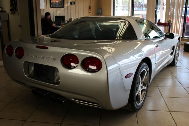 2004 Chevrolet Corvette GT Premium