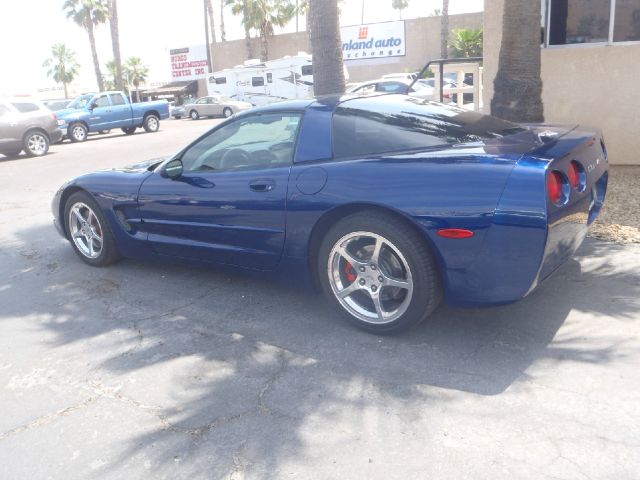 2004 Chevrolet Corvette GT Premium