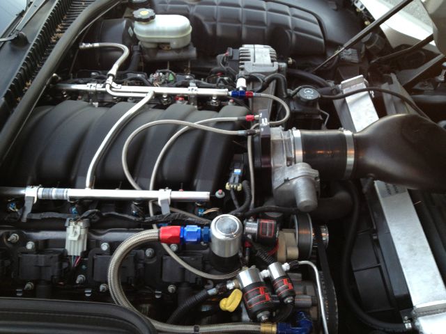 2004 Chevrolet Corvette R/T Sport Utility 4D