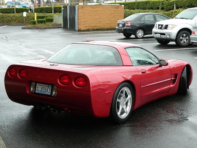 2004 Chevrolet Corvette FWD 4dr