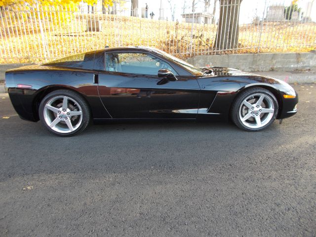 2005 Chevrolet Corvette GT Premium