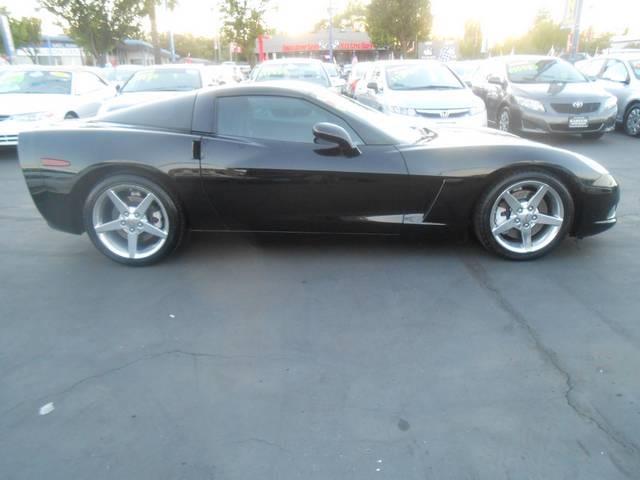 2005 Chevrolet Corvette Unknown