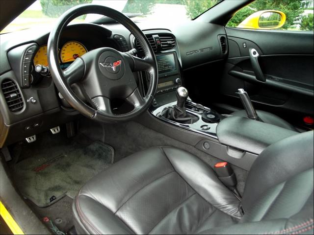 2005 Chevrolet Corvette Base