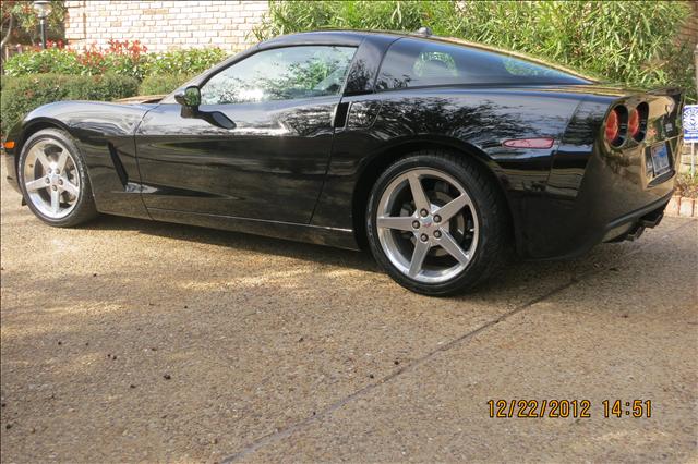 2005 Chevrolet Corvette Unknown