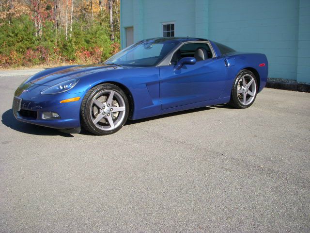 2005 Chevrolet Corvette 2006.5 Sedan LX Manual