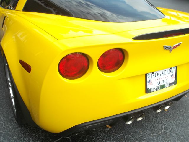 2006 Chevrolet Corvette R/T Sport Utility 4D