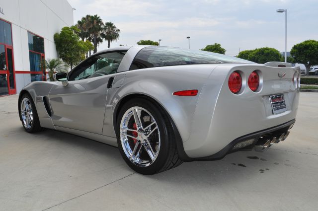 2006 Chevrolet Corvette R/T Sport Utility 4D