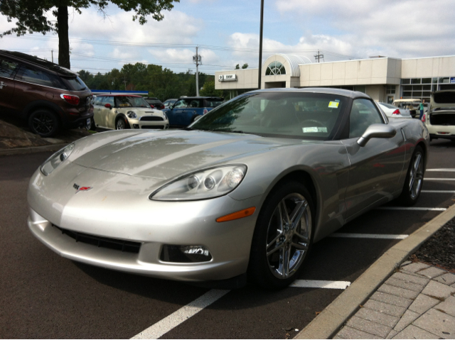 2007 Chevrolet Corvette Reg Cab Flareside 120 XLT 4X2