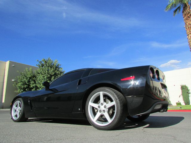 2007 Chevrolet Corvette Reg Cab Flareside 120 XLT 4X2