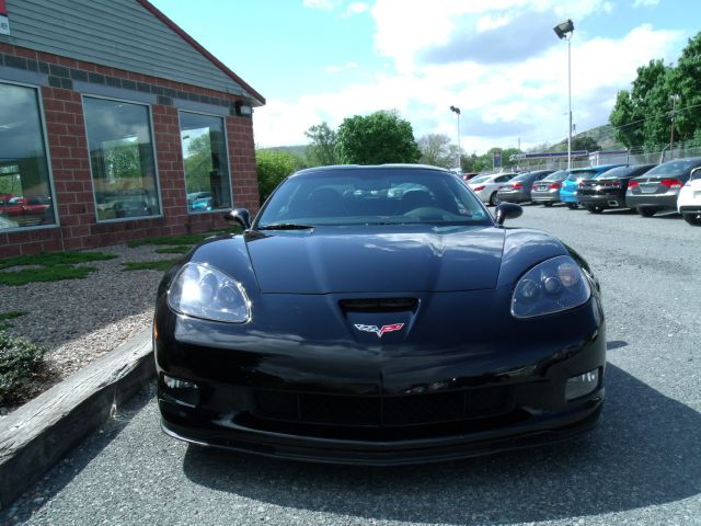 2008 Chevrolet Corvette 2010 Volkswagen SE